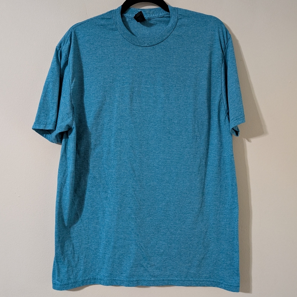 Men's Blue T-Shirt Size Large